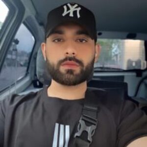 Foto del profilo di Ashir